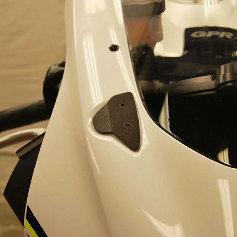 yzr1nni3jpu